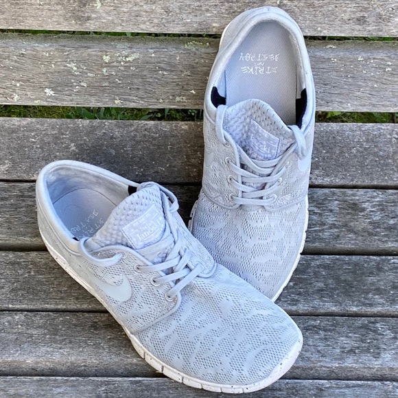 Nike Other - Nike Stefan Janoski Max in Wolf Grey